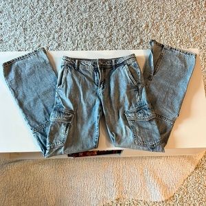 Zara Lightwash Inner Split-Hem Jeans (0)